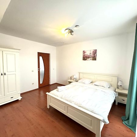 Flh - Mira Apartments سيبيو المظهر الخارجي الصورة
